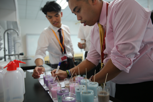 Cross College Science Fair 2018 Hosted at Dulwich International High School