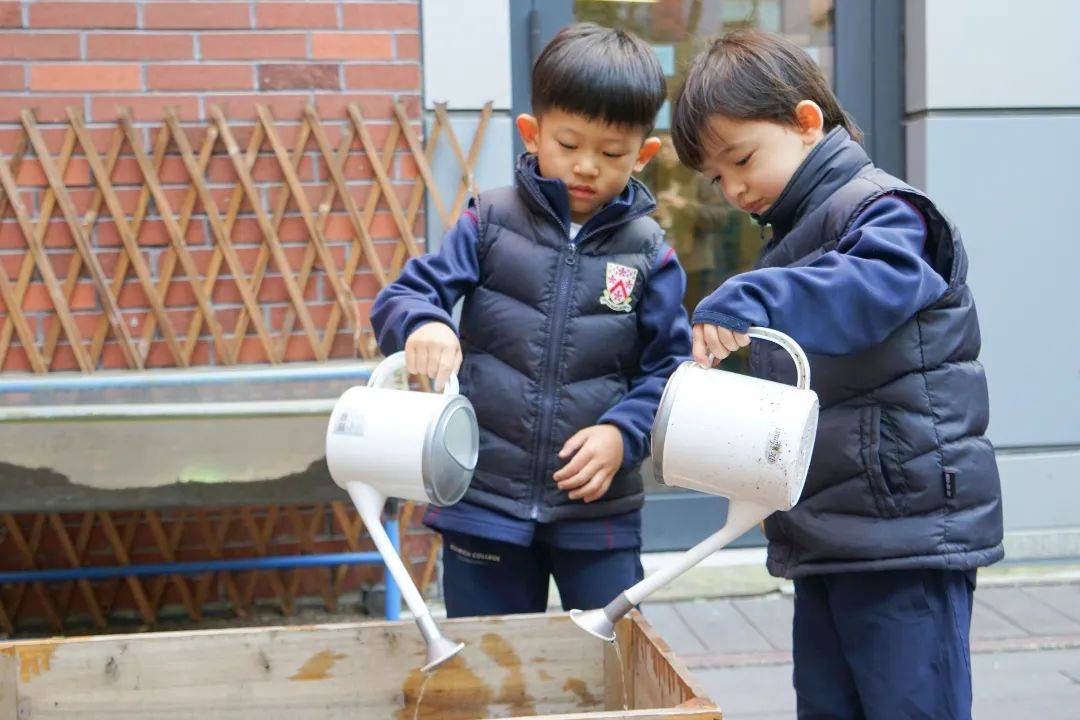 LIVING WORLDWISE: Global Citizenship Starts in the Early Years