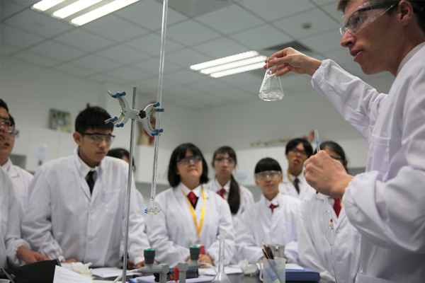 【教师聚焦】Michael Gates老师 | Teachers in the Spotlight: Michael Gates