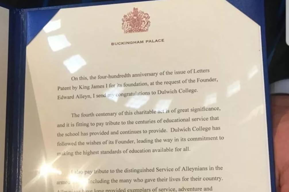 英国女王祝福德威公学成立400周年