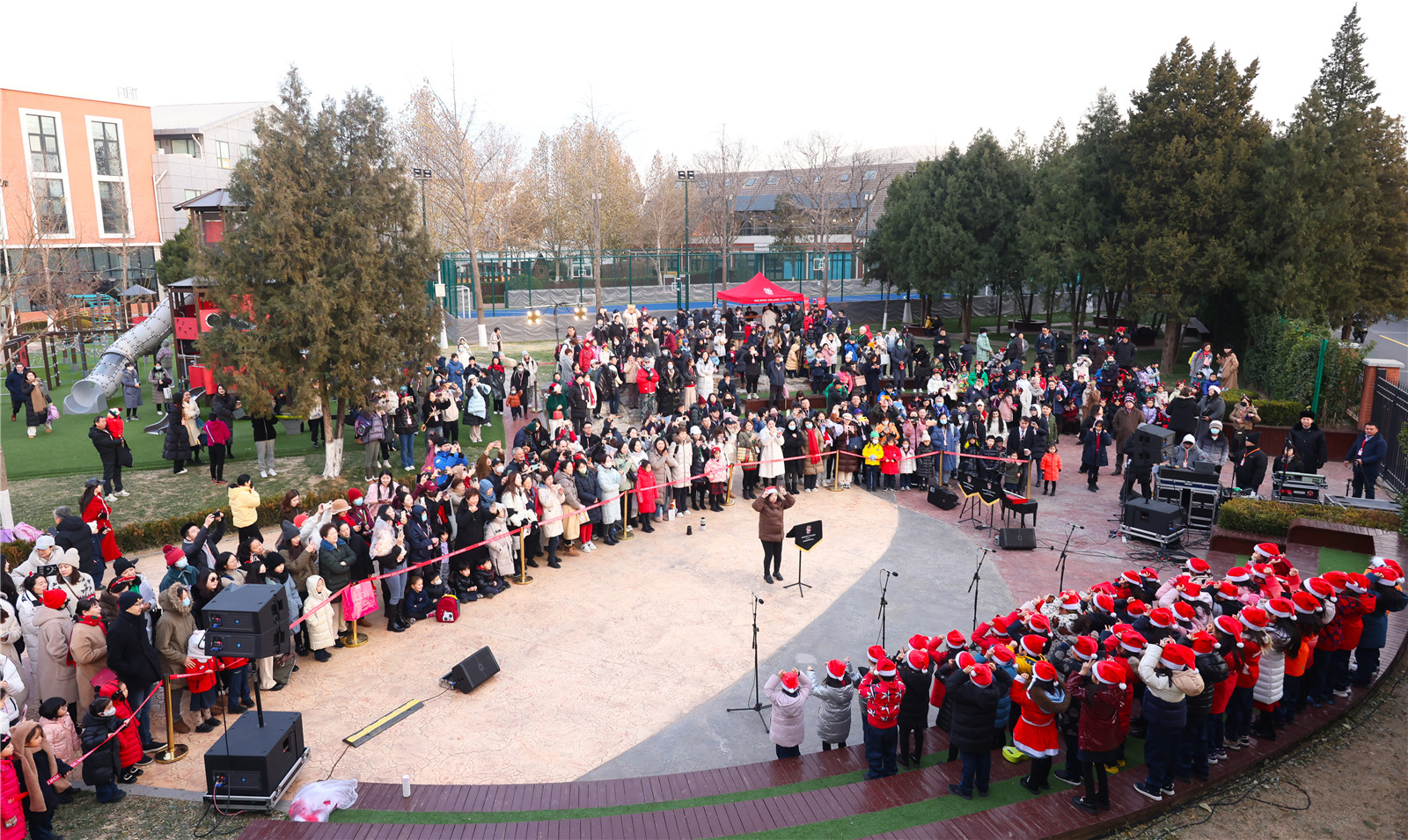 DCB Christmas Tree Lighting Ceremony