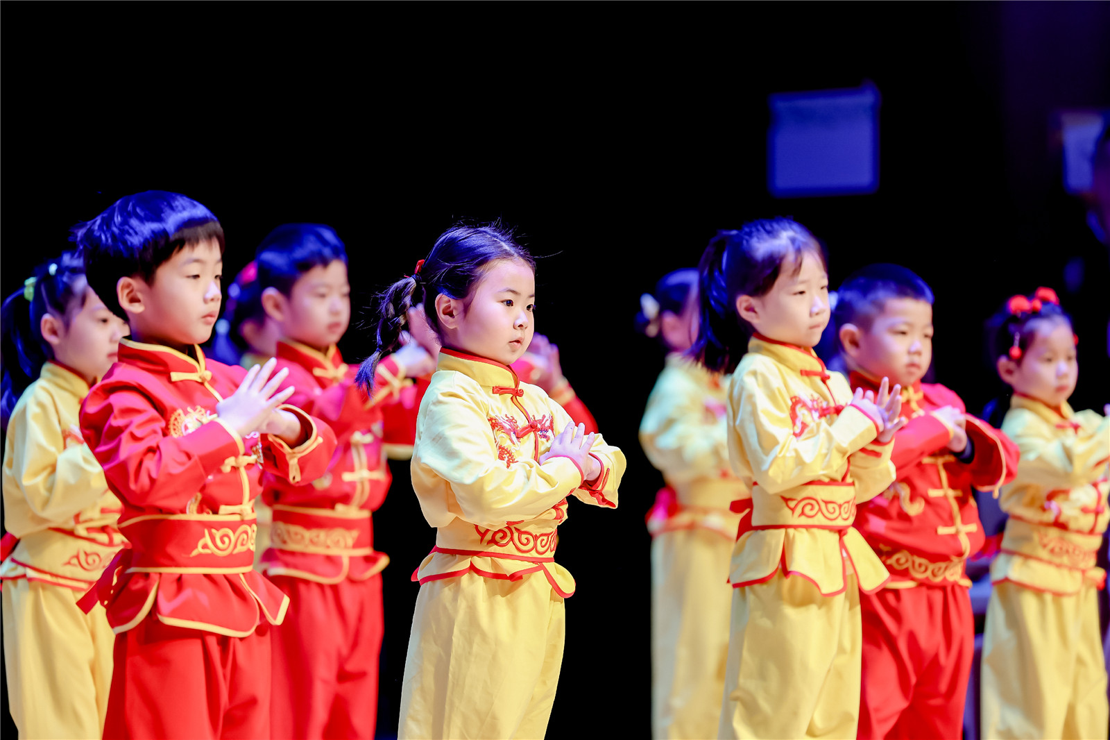 学前部表演