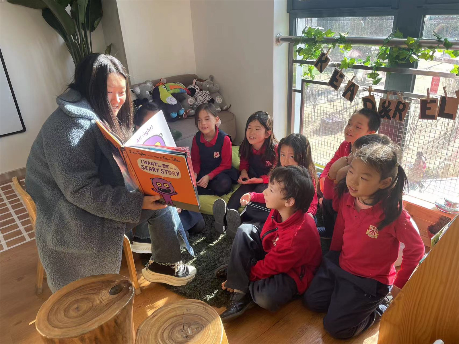 Story telling by parents in DUCKS