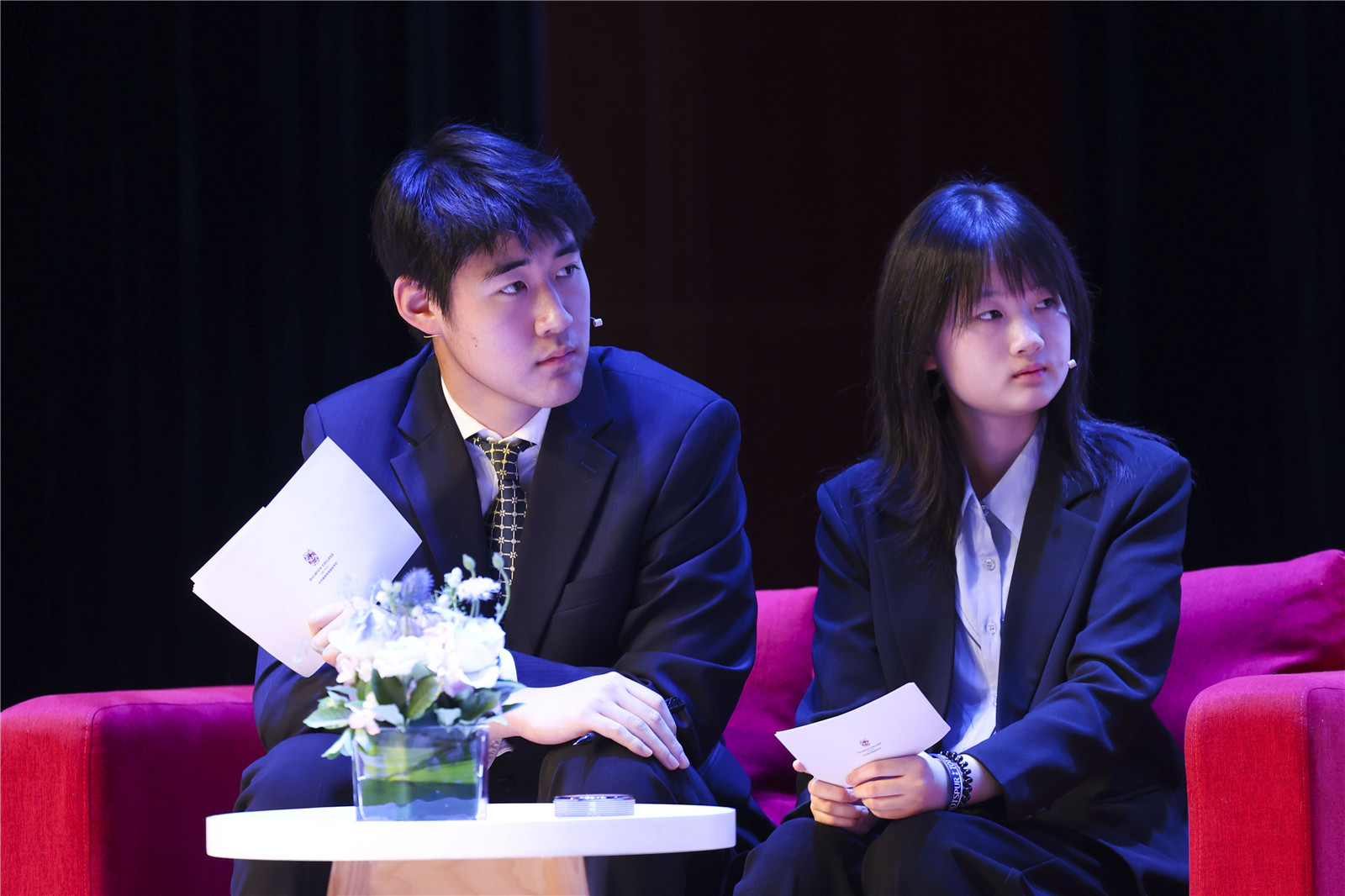 Ryan D 和Cindy W J