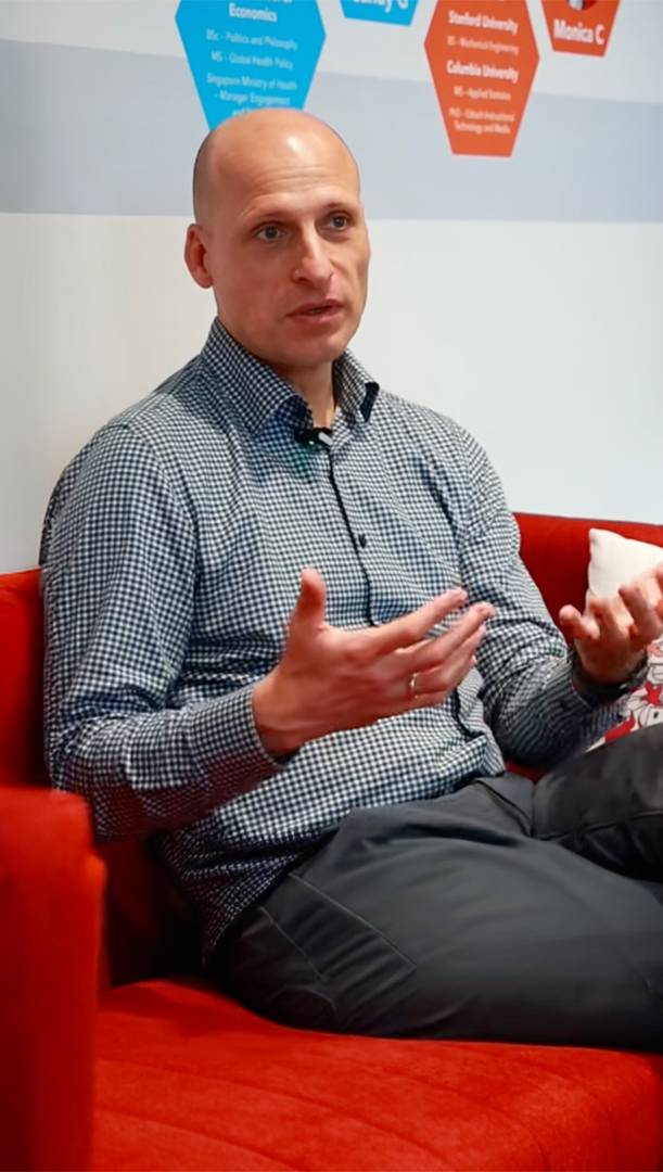 德威的多元文化环境，将有助于孩子未来在国际环境中的职业发展。