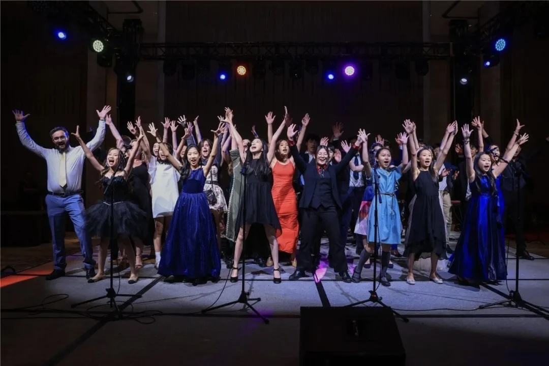 Sophie performing at the Music and Drama Awards