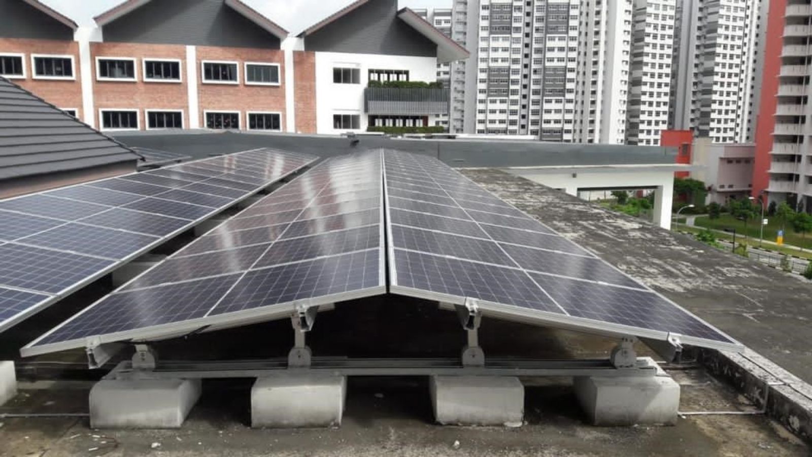 Dulwich College (Singapore)'s solar panels