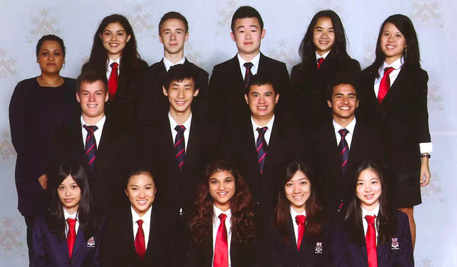 Monica's Year 13 class photo in Dulwich Pudong, 2013