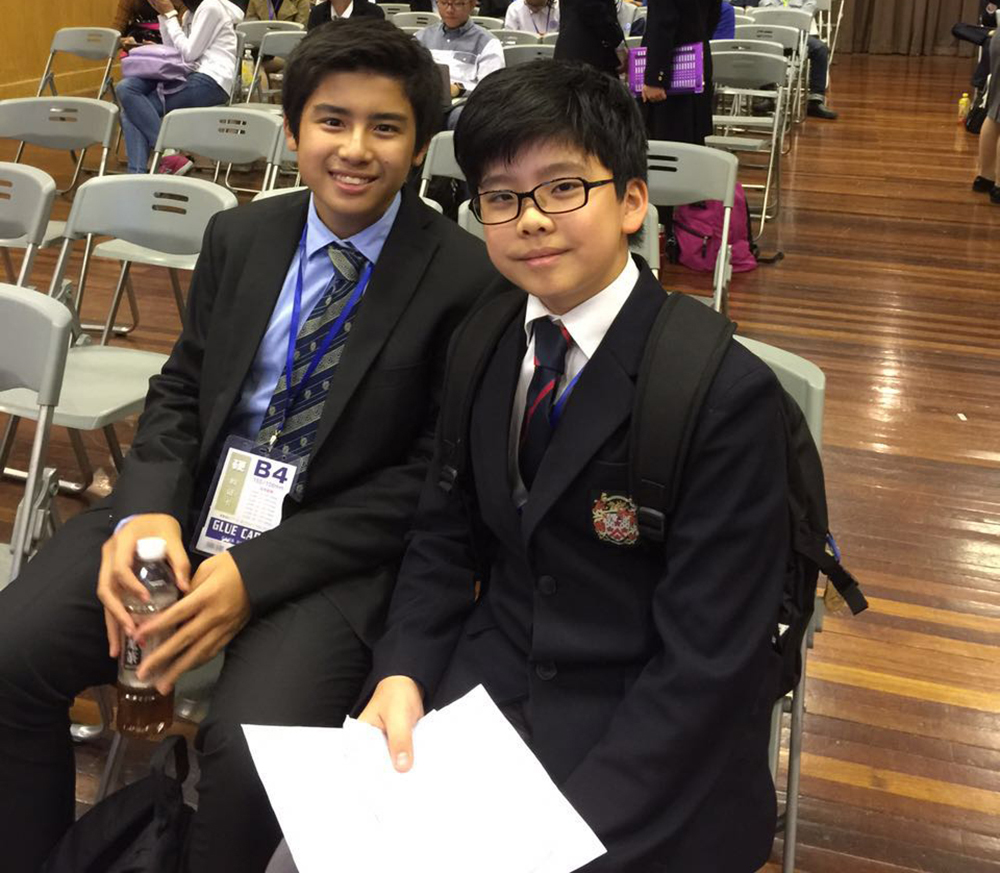 Derek在2016年参加辩论赛