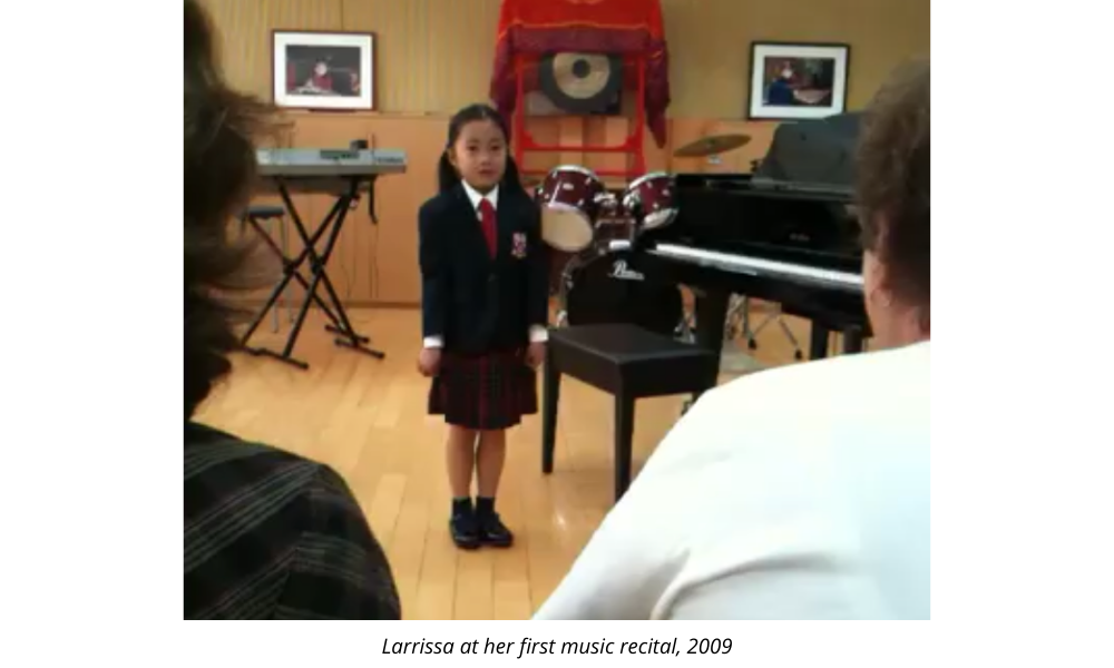 Larrissa L第一个音乐表演